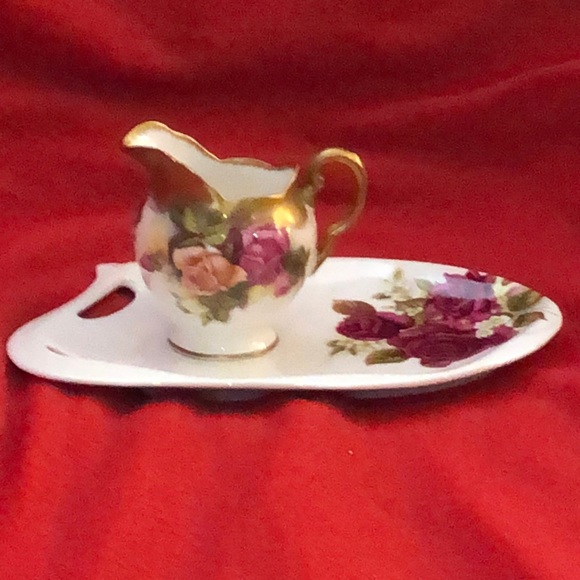 Royal Chelsea vintage porcelain creamer and saucer - Picture 1 of 11